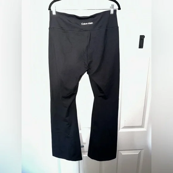 Calvin Klein Black high waisted Wide-Leg Yoga Pants - Picture 2 of 4